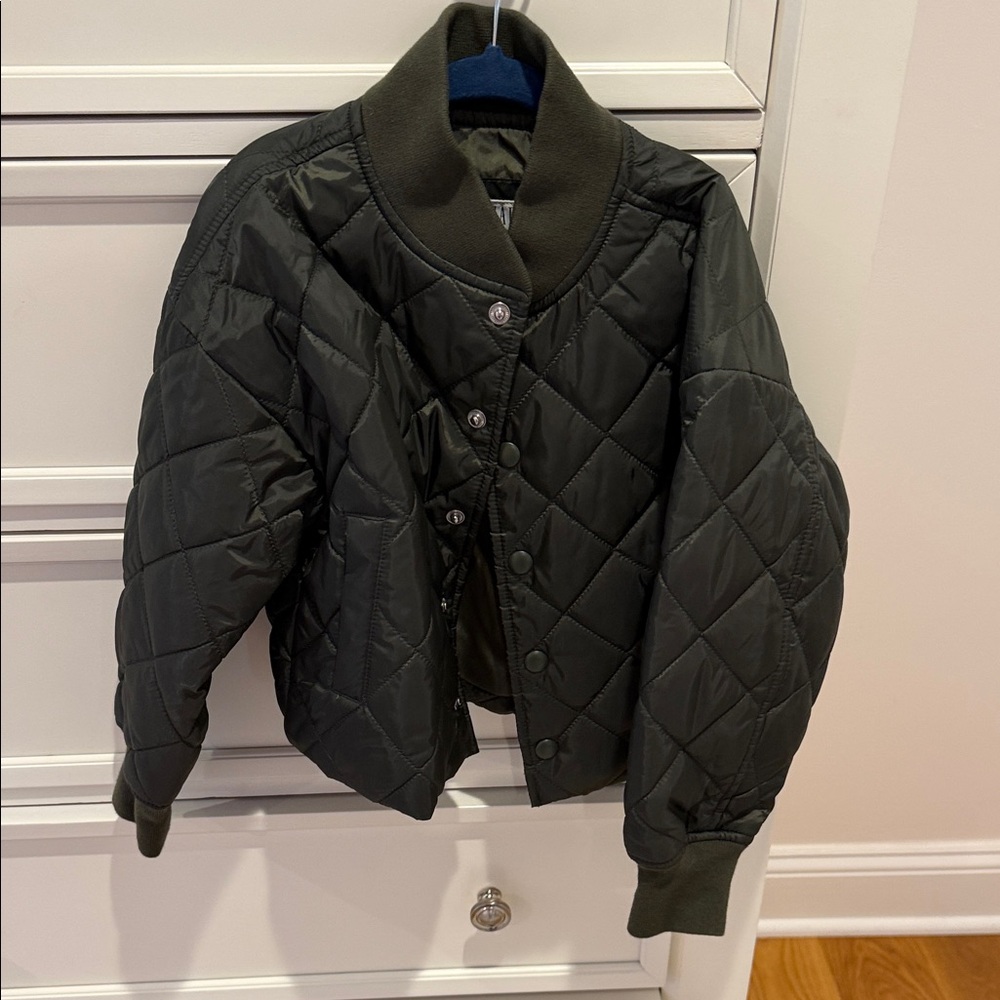 NWOT GAP Kids Dark Olive Quilted Puffer Jacket